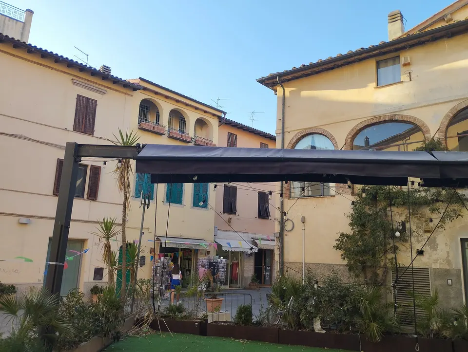Grosseto, il deputato Fabrizio Rossi firma per la legge Confesercenti sul commercio