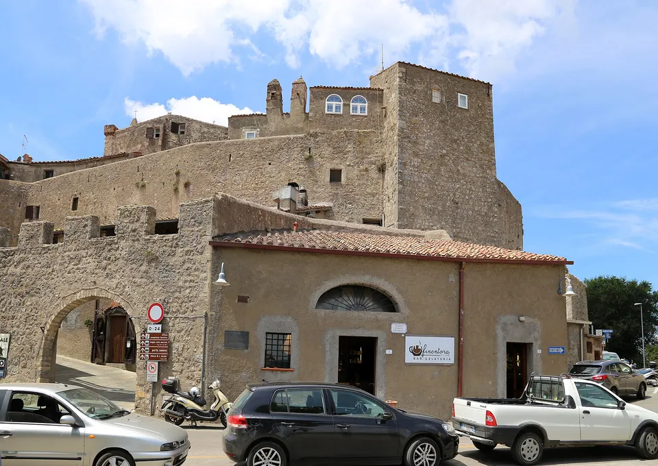 Capalbio, i carabinieri al Film Festival per parlare di cyberbullismo