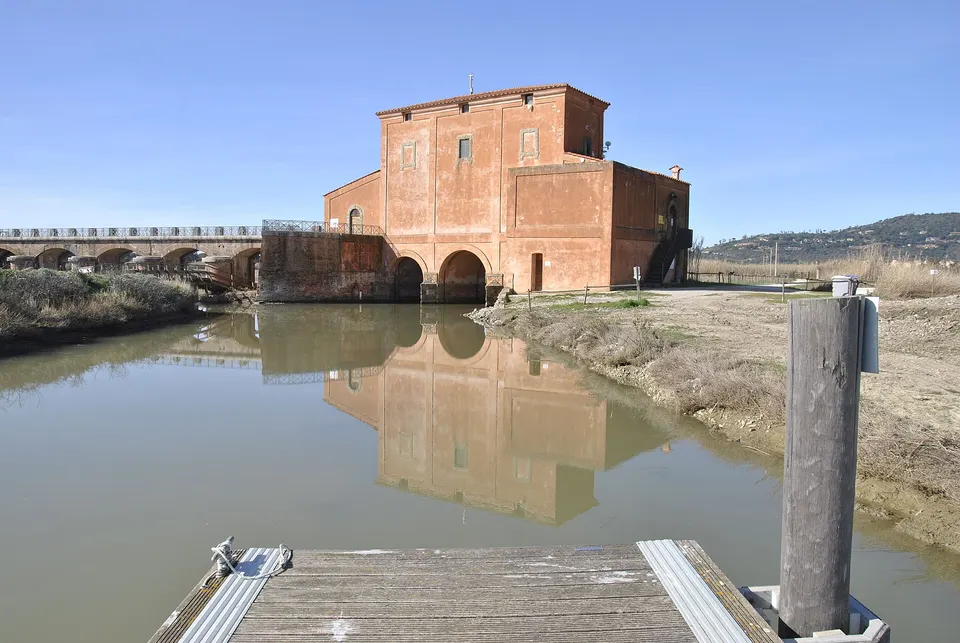 Diaccia Botrona: Diaccia e Padule, sentieri, capanni e Casa Rossa Ximenes