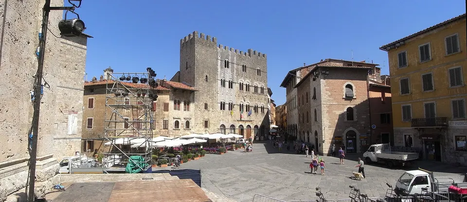 Massa Marittima, il circolo "La Pace" festeggia 140 anni di storia