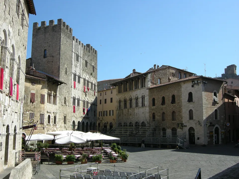 Balestro del Girifalco a Massa Marittima: cos'è e quando si svolge il torneo dei balestrieri