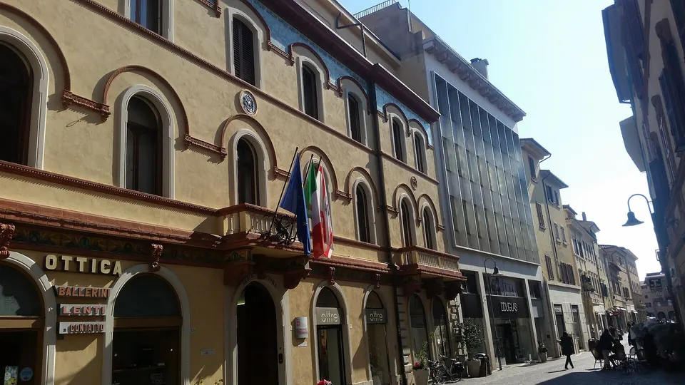 Grosseto, Alberto Macchi pubblica il suo primo libro sul centro storico