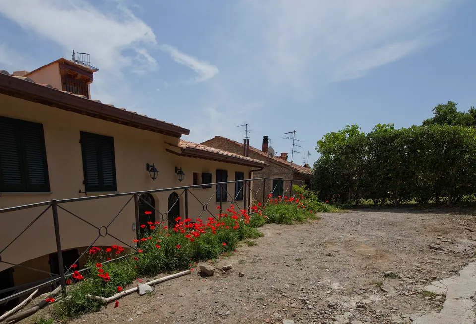 Castiglione della Pescaia, avviso per il rimborso spese trasporto studenti 2026/27