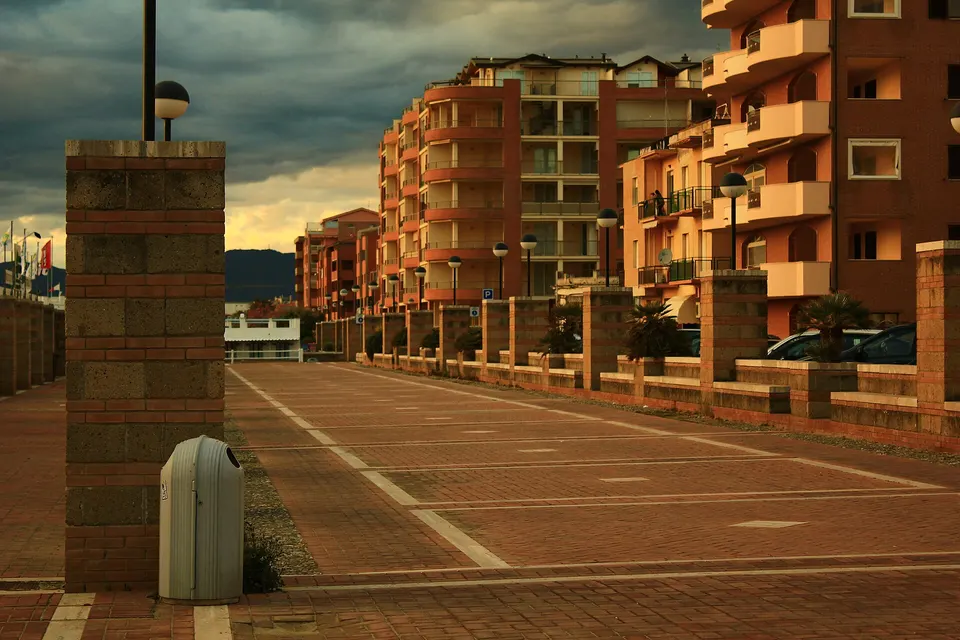 Marina di Grosseto: guida alla spiaggia, parcheggi e servizi per famiglie
