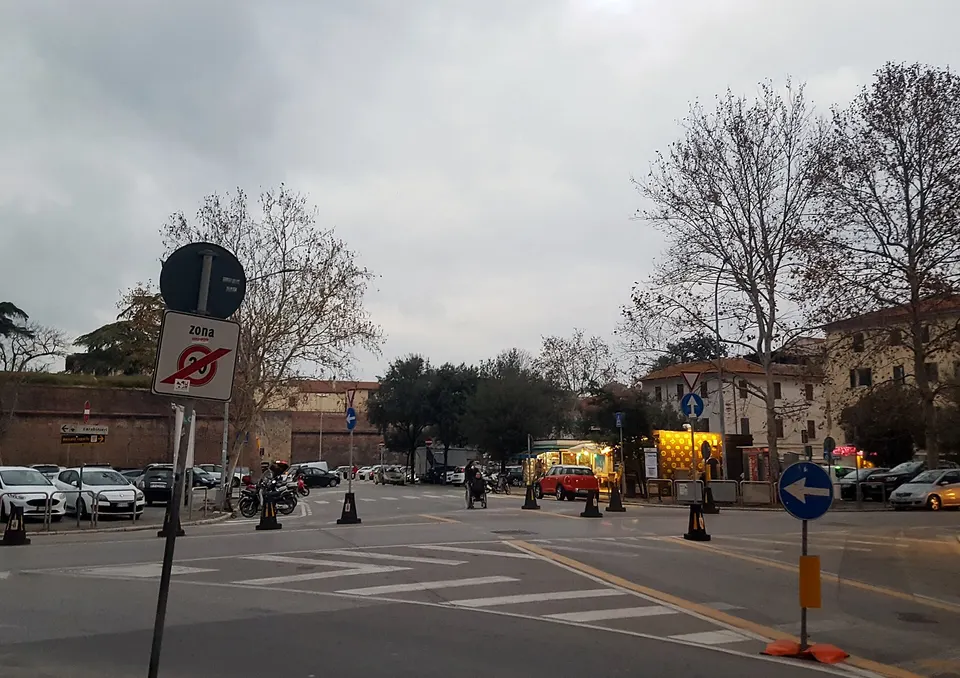 Mercatino dell'antiquariato e del collezionismo a Grosseto: quando si tiene ogni mese