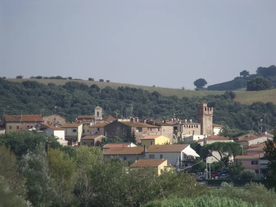 Istia d'Ombrone, finto tecnico tenta di truffare un'anziana in casa