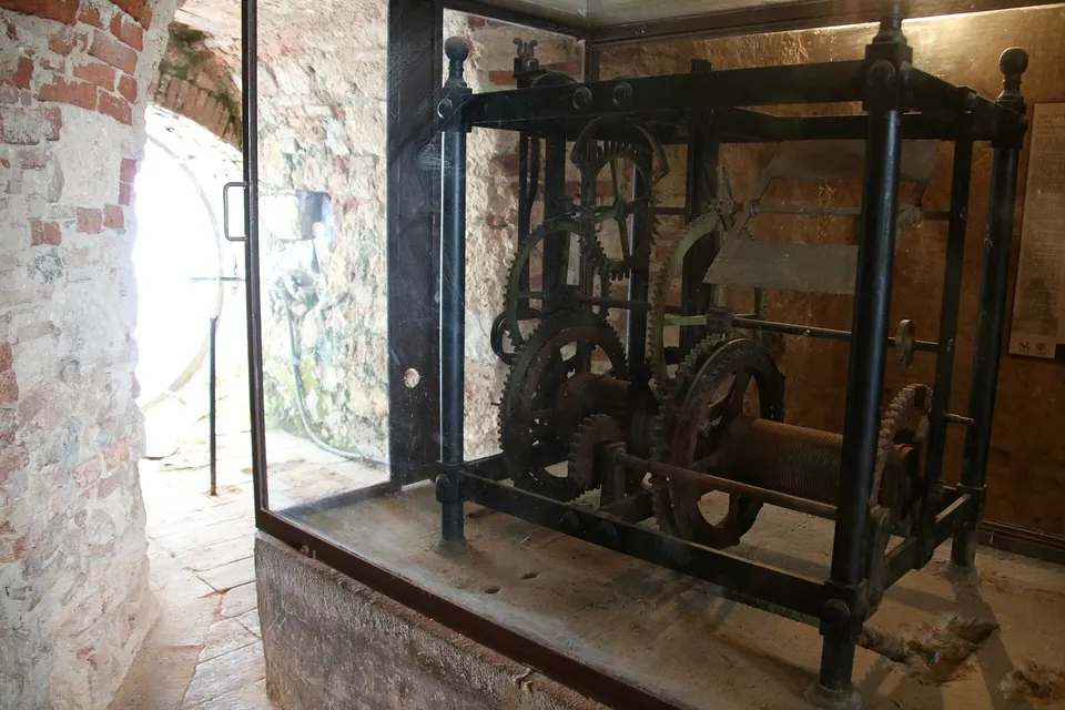 Torre del Candeliere a Massa Marittima: storia e panorama dalla cima
