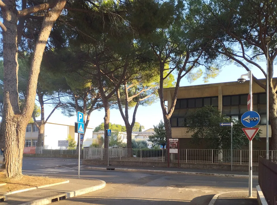 Fotovoltaico sul tetto dell'Alberghiero di Grosseto: primo bilancio
