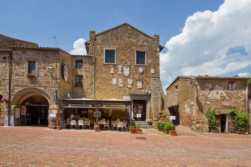 Piazza del Pritorio, Sovana GR, Tuscany, Italy