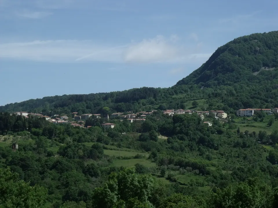 Panorama of Selvena, hamlet of Castell’Azzara, Monte Amiata, Province of Grosseto, Tuscany, Italy