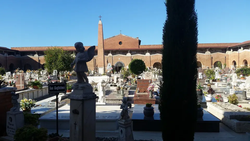 Cimitero della Misericordia in Grosseto, Tuscany